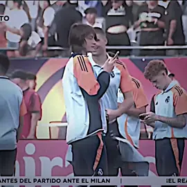 خوان مارتنيز راموس الجديد ✌️🤷‍♂️#كره_القدم_قصه_عشق_لاينتهي #ريال_مدريد_عشق_لا_ينتهي #الريال_مدريد_عشق_لاينتهي🔥⚽🖤 #شعب_الصيني_ماله_حل😂😂😂😂🤦 #الشعب_الصيني_ماله_حل😂😂 #كره_القدم_قصه_عشق_لاينتهي🤩 #كرستانو_رونالدو #ريال_مدريد🇪🇦💪 