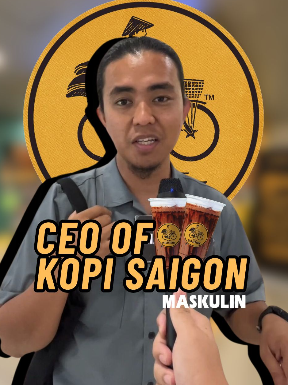 Kali ini MASKULIN berpeluang untuk berjumpa dengan pengasas kepada kopi jenama tempatan yang sedang hangat dalam kalangan anak muda, Kopi Saigon! Walaupun baru 3 tahun berada dalam bidang perniagaan, Kopi Saigon kini telah mempunyai 102 cawangan di seluruh Malaysia. Ayuh kita sokong jenama tempatan, Kopi Saigon, Tiada Hari Tanpa Kopi! @kopisaigon  #maskulin #manwithcareer #kopisaigon #asyrafkamal #TiadaHariTanpaKopi #fyp