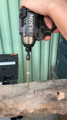 Chuyên vít hukan Gen2 CV140 16,8v pin 2a  #chuyenvitpin #banvit #hukan #maychuyenvit #chuyenvitcaptruot #noithat #tunhua #nhomkinh 