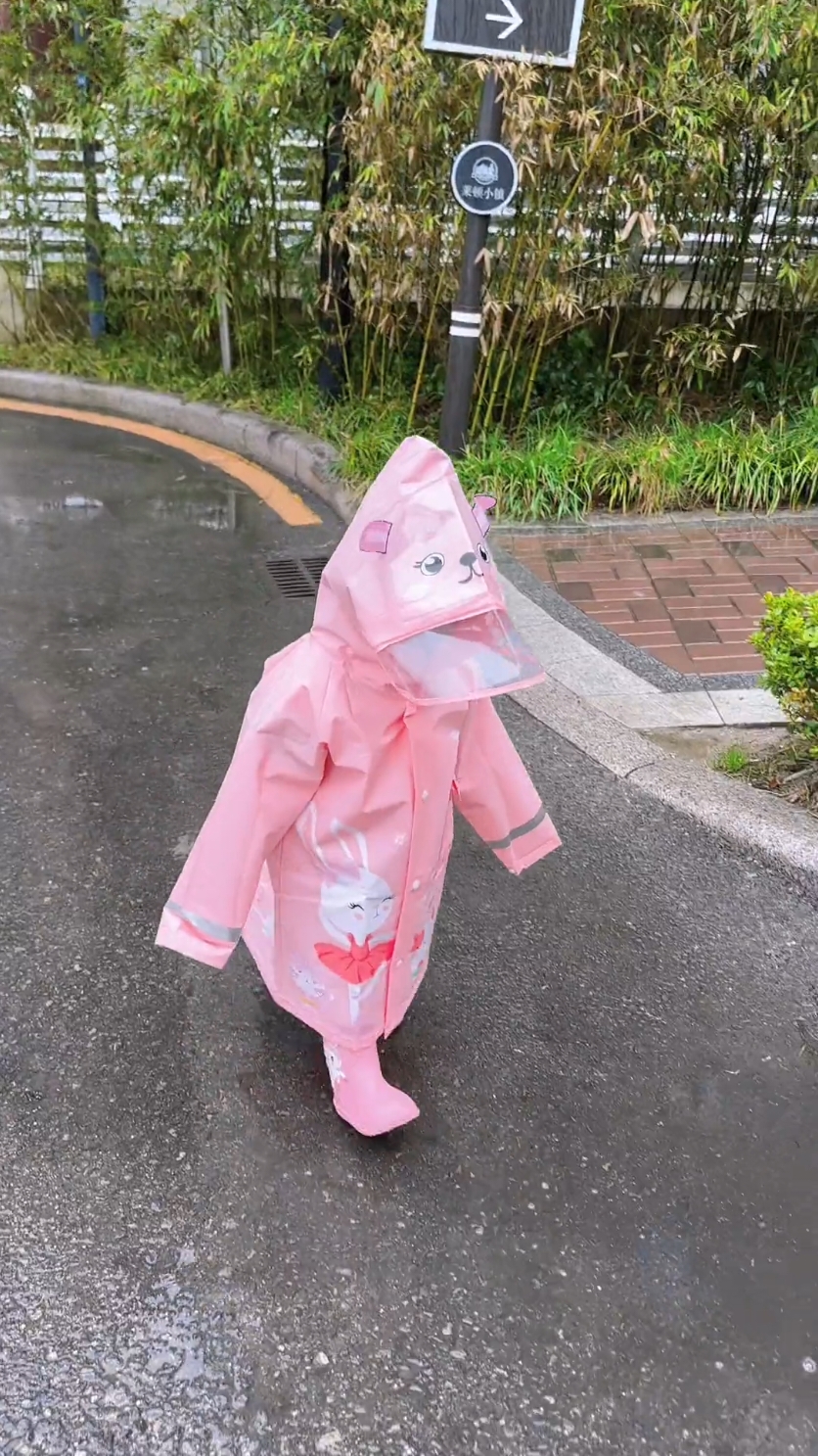 Áo mưa đi học cho bé dễ thương #dochoichobe #mesockhoai #dodungchobe #aomuadihocchobe #aomuachobe 