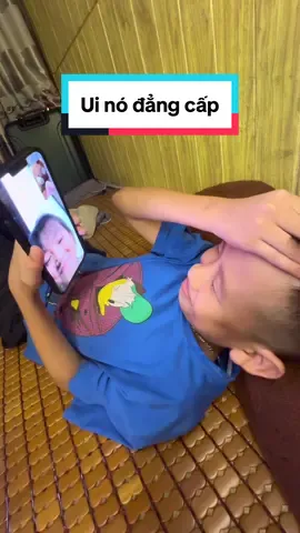 Vâng những lúc buồn của em tôi