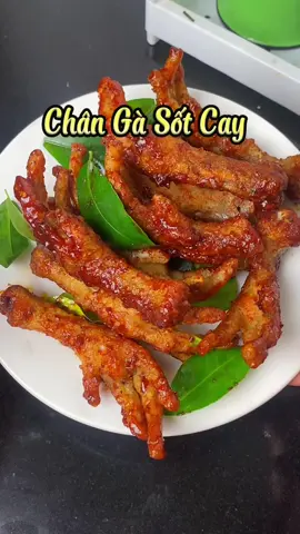Các bác ăn thử món Chân Gà Sốt Cay này chưa ạ 🤭 ngon nhức nách ạ😅#LearnOnTikTok #ancungtiktok #chângà 