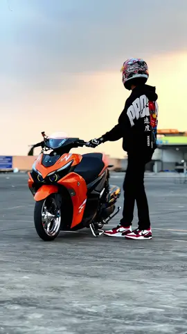 Ngabers 😎 #aerox #aerox155 #aeroxmodifikasi 
