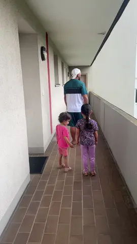 Wir sind stärker als krebs 🫶🙏 Ich werde eure Hände niemals loslassen 💪🙏 Meine Ladys 🫶 Ben yasadigim sürece ellerinizi asla birakmiyacagim asklarim 🙏🫶 Kanser degil biz güclüyüz 🙏🫶 #krebs #krebskrank #krebsbeikindern #krebskrankekinder #fy #f #fyp #foryou #foryoupage #fy #fyppppppppppppppppppppppp #kanserlemücadele #kanserlemücadele #kanserlesavaş #kanserdeğilbizgüçlüyüz #kanserdegilsengüçlüsün 