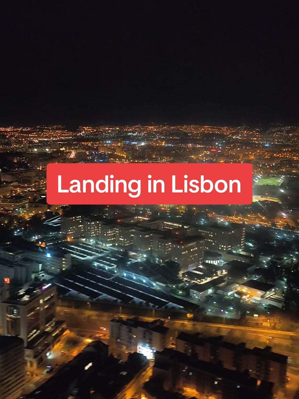 Landing in Lisbon airport at night. Bird's eye view of Lisbon city.  #Landing #Lisboncity #birdseyeview #nightview🌌 #viewlover✌️ 