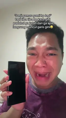 PLIS INI KENAPAA ?😭 Sumpah padahal seharian gaada jatoh gak kena air tiba tiba anjirrr muncul kaya gini😭 Cara benerinnya gimana tolong ?😭😭 #hp #hperror #samsung #samsungultra