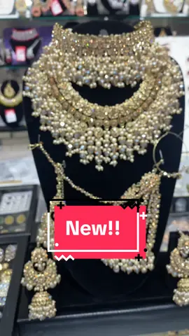 #foryou #foryoupage #fyp #fypシ #fyppppppppppppppppppppppp #indian #fashion #fashionhouse #indianjewellery #bridalset #bridal #gold #jewellery #viral #uk #wedding #jewelry #asianjewellery 