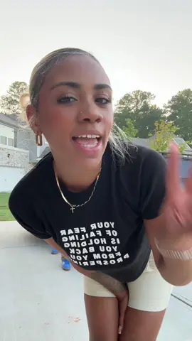 Family OOTD 🫶🏽 back to school 7th,2nd & 1st grade 🙌🏽 #theosburnfamily #OOTD #familyootd #familyfashion #samabafamily #kidsootd @adidas @Ozzie Osburn 