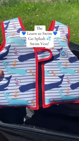 🏖️ The Learn To Swim, Go Splash Swim Vest 💙💦 Perfect for suitcases ✅ Great for holidays ✅ Keeps children in the correct learn to swim position ✅ #learntoswim #holiday #fyp #trending #foryoupage 