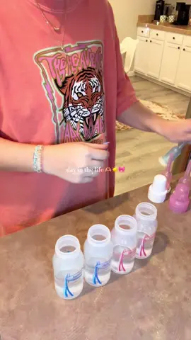 spend the day with me!! #MomsofTikTok #fyp #foryou #capcut #momlife #foryoupage #mom #toddlersoftiktok #dayinmylife #foryoupageofficiall #girlandboy #momtok #spraytan #tan #spraytanartist #toddlerandinfant #toddlers 