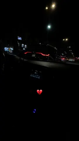 مكسور كلبي الماكسر فد يوم الگلوب #CapCut #مسلم_الوائلي #لطميات #قصائد 