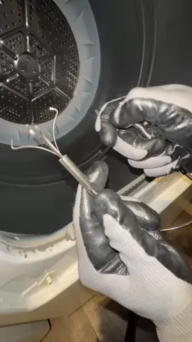 My precious 💍🐸🙌🏻  #oddlysatisfying #satisfyingvideo #laundrytok #CleanTok #lotr #venting 