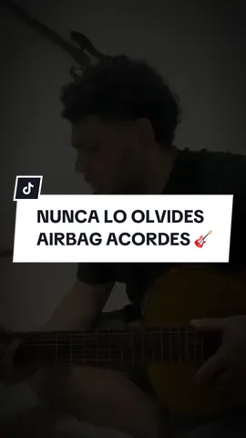 Te dejo NUNCA LO OLVIDES de AIRBAG fácil! 🎸 - Si estás comenzando cambia el FA por un REm 💪🏼 (rsagueo: ⬇️⬇️⬆️⬆️⬆️⬇️⬇️⬆️) - Y si queres tocar la original los acordes son: RE - LA/DO# - SOL - LA - MIm - FA# 🔥 - #acordesdeguitarra #guitarrafacil #guitarraprincipiantes #nuncaloolvides #airbag 