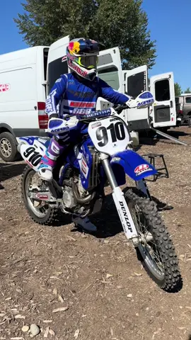 Rate the nostalgia of hearing the backfire of the YZ426 on a scale of 1-10 😂 Nothing better than freshy @Gaerne’s 😋 @Red Bull Motorsports @Red Bull @MotoSport.com @Maxima Racing Oils #YZ426 #YZ426F #yamaha 