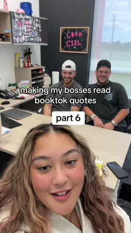 @framar matt got way too into it 🤠 #BookTok #puckingaround #sjm #sarahjmaas #acotar 