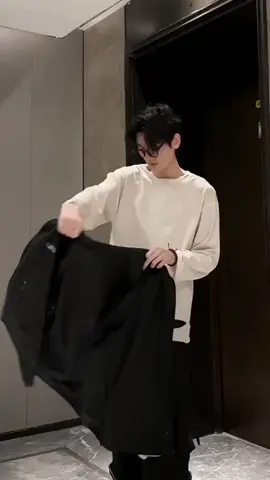 Mẫu áo gió unisex phong cách ulzzang#aogio#aogiochongnuoc#aochongnang#aochongnangnu#aochongnangnam 