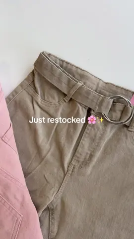 🌸 #fashionably #petiteclothing 