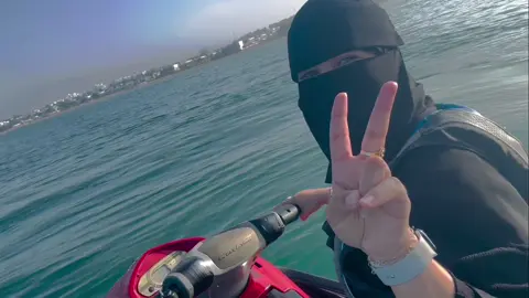حجاب #نقاب #سيارة #جمال #دراجة_نارية_فتاة  #حياة  #hijabi  #cars #girlscars #allah #الله  #عيون #نجاح #eyes #sucess  #sea #turquia🇹🇷  #بحر #hijabstyle 