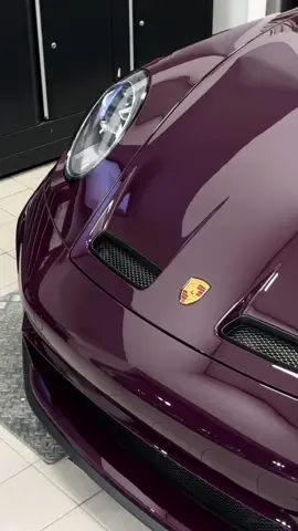 Aubergine GT3 Touring 💜 #fyp #porsche #foryou #porschetiktok #porsche911 #992 #911 #cartiktok #cartok #gt3 #gt3touring #911gt3 #992gt3 #pts #ptsrs #painttosample #aubergine #carspotter #porscheclub #porscheedit 