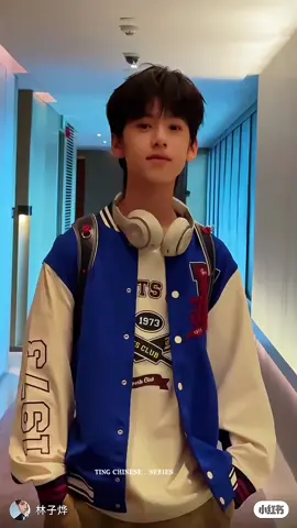 🎒#linziye #หลินจื่อเย่ 