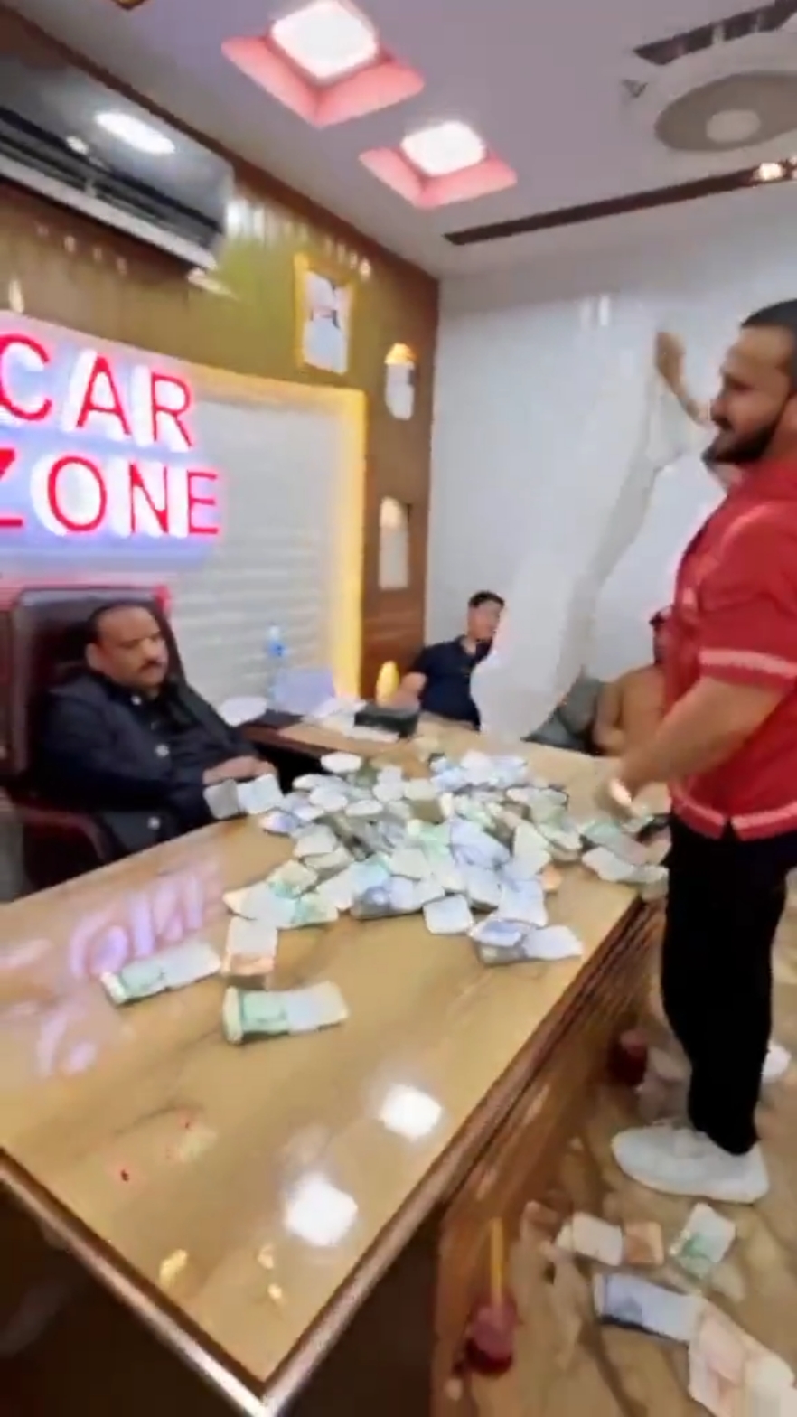 New car😍😍😍#foryoupage #rajabbutt #rajabfaimly #maandogar #haidershah 