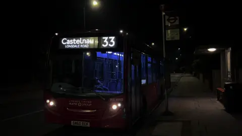 Here is RATP DLE30022 leaving Berwyn Road on the 33 to Castelnau, Lonsdale Road! | #foryou #foryoupage #fyp #bus #london #tfl 