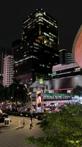 วิวยามค่ำคืน #เซ็นทรัลเวิลด์ #สยาม #เดินเล่น #ฟีดดดシ #fypシ゚ #สตอรี่ความรู้สึก 