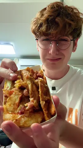 British Guy Ranks Korean Subway! #conveniencestore #mukbang #asmr #korea #subway 