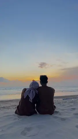 Pantai + sunset + with u💖 #pantaibatakanbaru #couple 