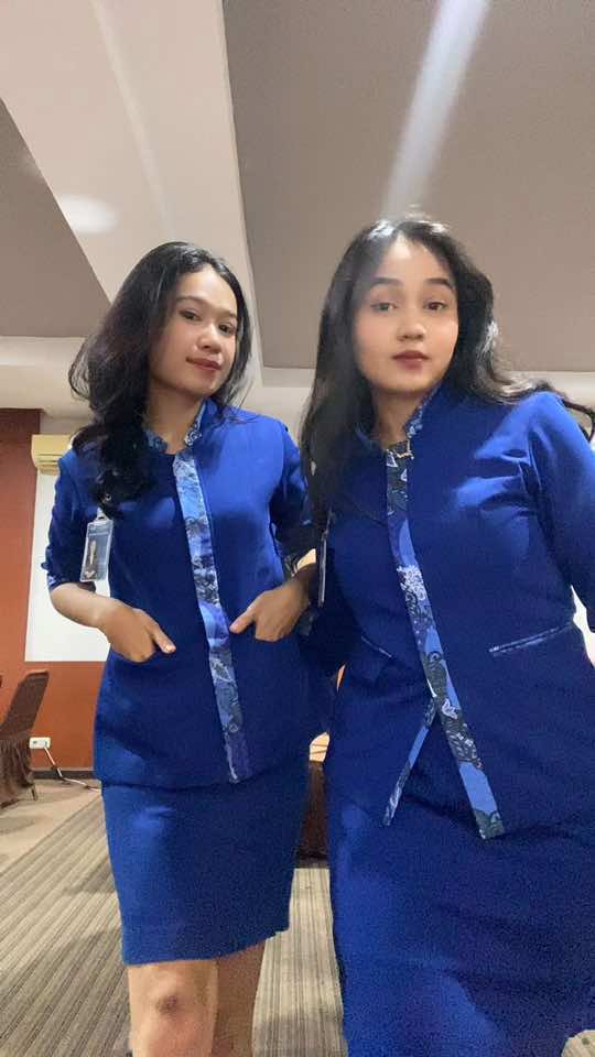Hollaaa🥰🥰 #frontliner #bankbri #tellerbank #bankbumn #campusbripadang #insanbrilianbri #lifeatbri #bankers #banker #bankersindonesia #bankerlife 