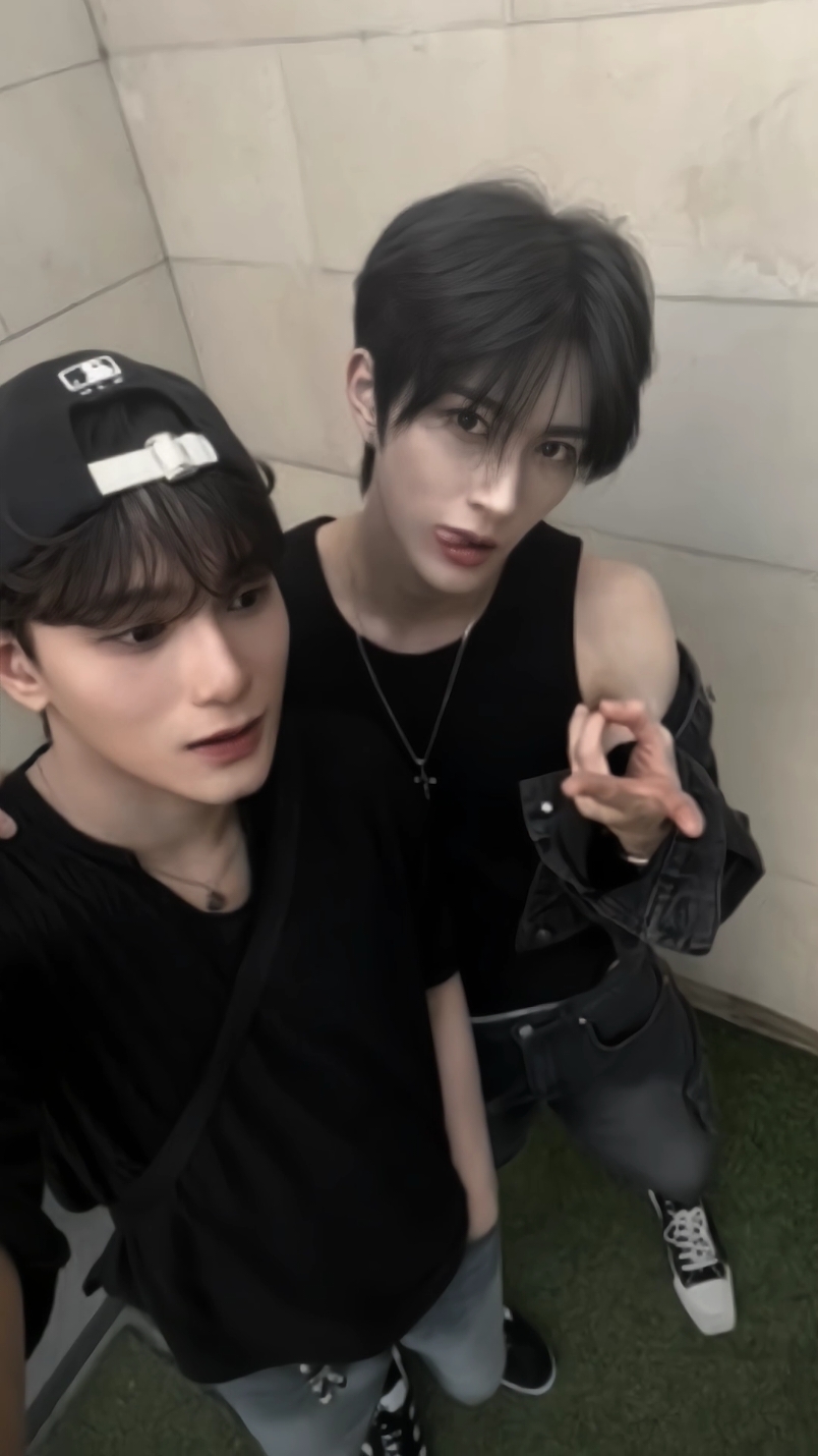 Heh leo😭🫵🏻 #XODIAC #소디엑 #ZAYYAN #leoxodiac 