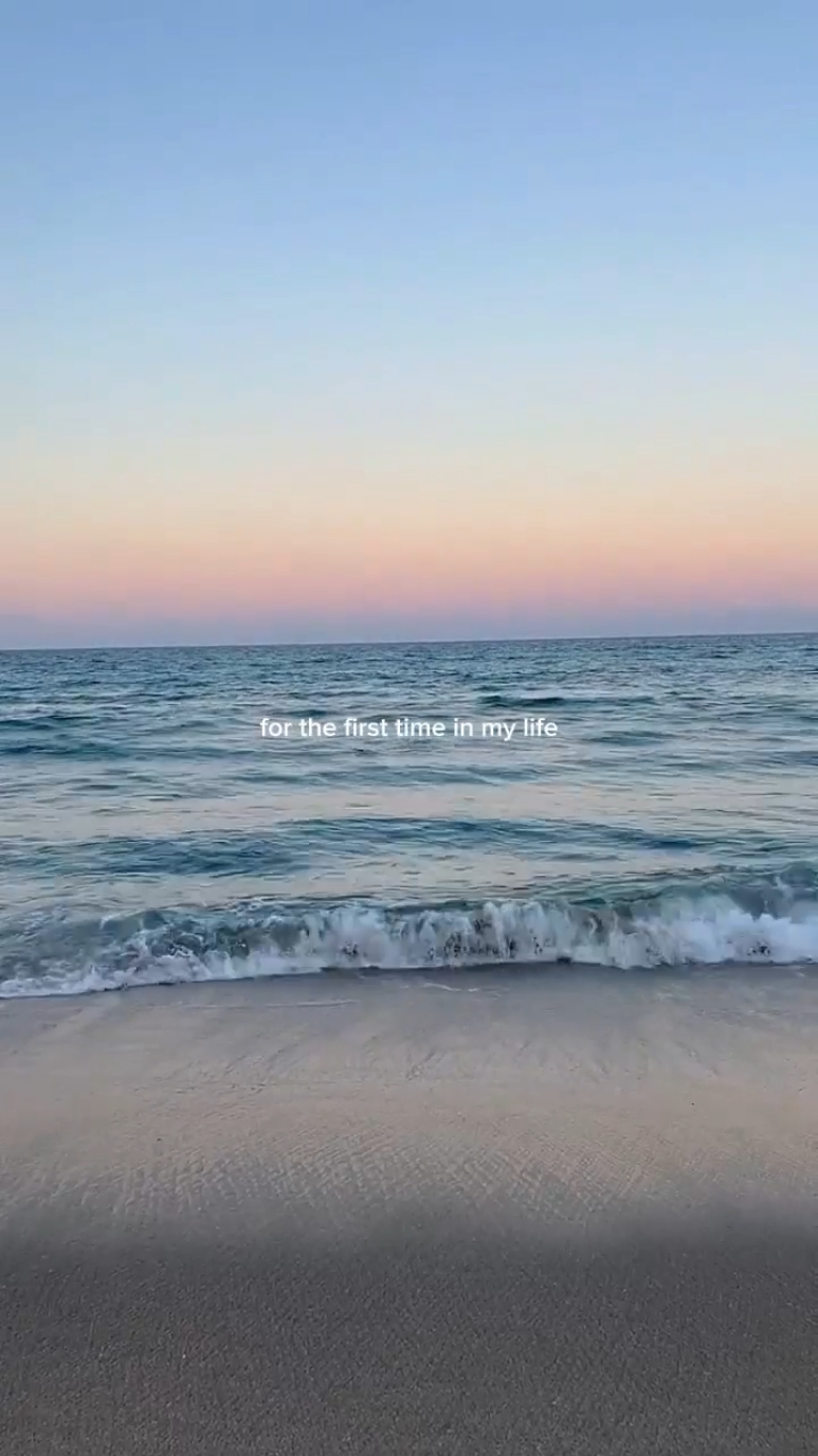 #CapCut #template #templatecapcut #pinterestvideo #pinterest #fyp #fypシ #aestheticvideos 