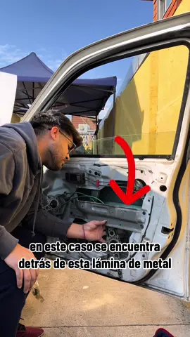 COMO ARREGLAR UN VIDRIO QUE NO FUNCIONA!! 🚘🚘🔧 - - - - - - - - #auto #car #tuning #mecanica #drift #tips #tuningcar #carreras #turbo 