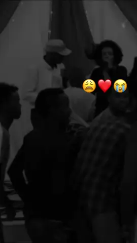 Saaxib Naago Badan Ma taqanaa 😭😹💀#fyp #sulthan🤴🏼🎧 #viral #axaan😭❤️ #biit🖤🎧 