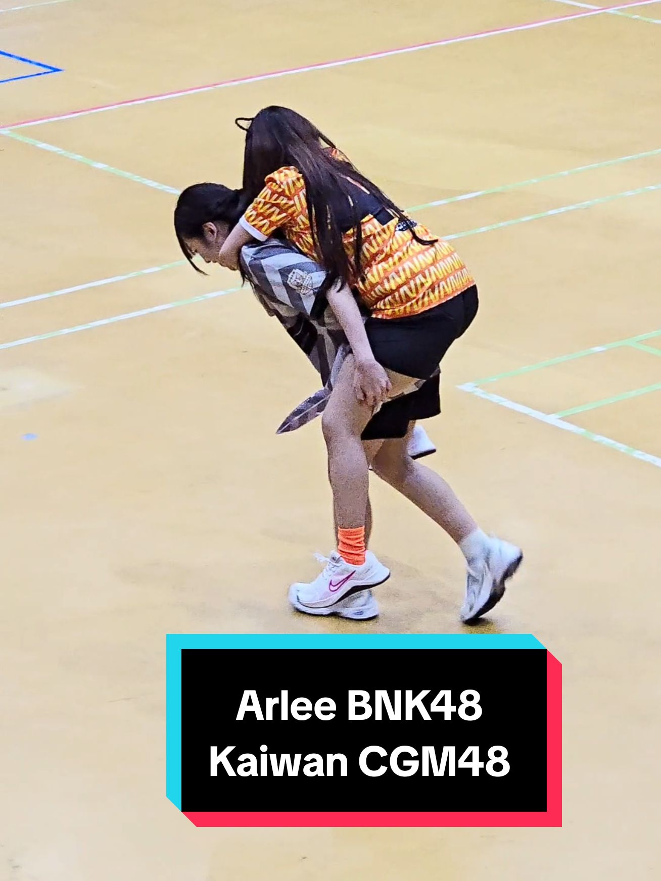 วินอาหลี ไปส่งถึงที่เลย แข็งแกร่ง🤣🍋 #ArleeBNK48 #Kaiwancgm48 #BNK48CGM48_NekoWars @arlee.bnk48official @Kaiwan♡ 