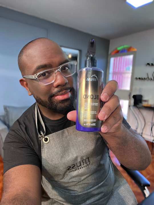 Uso obrigatório blond da #truss  Dúvidas? Deixem nos comentarios que volto 💙