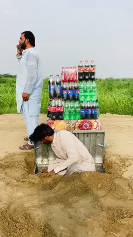 Bottles akhir q uthie?#crazyproduction #funny #foryou #crazyproduction01 #foryoupage #viral_video #comedyindia #crazyboys #trending #funnyvideos #usa_tiktok #viralvideos 