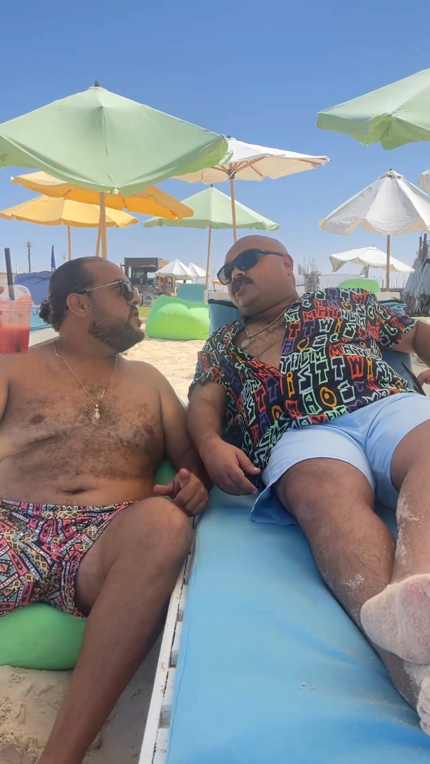 لما تسافر مع صاحبك البكس 🥹 #sahelvibes #مينانادر #الساحل #ستانداب #كوميديا #sahelvibes #مينا_نادر #Mina_Nader #مينا_نادر #comedy #كوميديا #comedy #mina_nader 