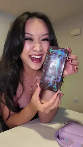 Finally making the viral Dubai chocolate bar!  I’m so amazed at how delicious this chocolate bar is. I have never tried anything like it before. Definitely a ✨10/10✨ for me 🤤  #dubaichocolate #chocolate #chocolatebar #pistachio #dessert #Recipe #Foodie #foodtiktok 