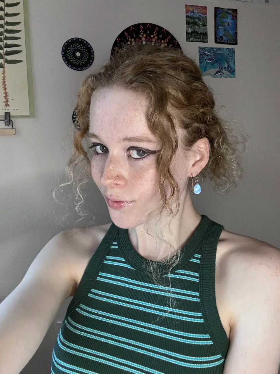 🖇️⚧️🍭💫