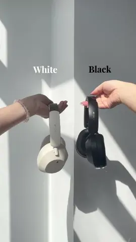 What color suits your mood today?🖤🤍 #ikfsolo #ikf #ikfaudio #study #life #music #Bluetooth #recommended #pretty #aesthetic #headphone #wireless #style #fashion #retro #fyp #black #white #choose #mood #sun #creativity #color