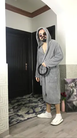 How is my look and style in Saudi traditional dress? #men #fashion #fashiontiktok #fashionblogger #outfit #saudi #traditional #dress #for #foryou #fyp #fypシ #viralvideo #jeddahtiktokers #jeddah #saudiarabia 