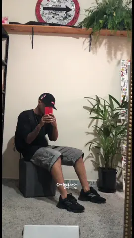 9060 pretão  Disponível do tam 38 ao 43 ✅ Envio para todo Brasil 🇧🇷 Varias cores disponíveis  #newbalance #9060 #fyp 