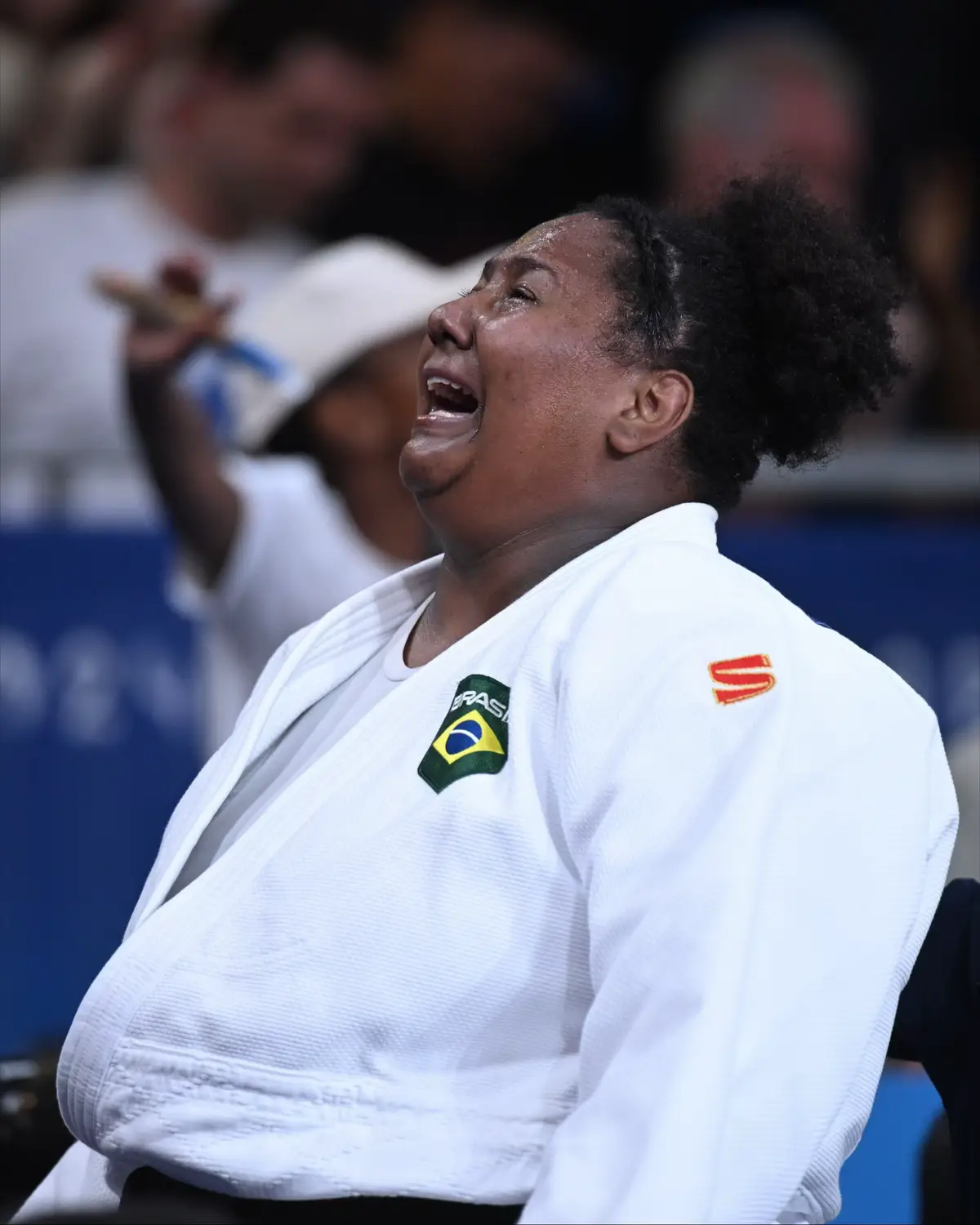 Souza can't believe it! She is an OLYMPIC CHAMPION! 🇧🇷🥇 #JudoOlympics #Sport #Olympics #Paris2024 #OlympicChampion