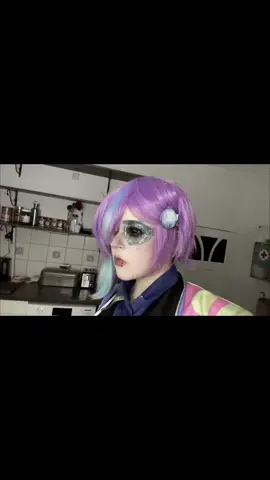 I was actually so disappointed with this make up because i draw moons all the time and it tirmed out so bad i actually had a sorta breakdown 😓 (its barely recognizeble as a moon imo 😭😭) #ruikamishiro #ruikamishirocosplay #ruicosplay #vocaloid #vocaloidcosplay #pjsk #pjskcosplay #colorfulstage #fyp #moon 