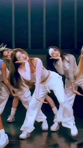 comment suggestions :) Touch - Katseye Chorus Mirrored Center Focused #touch #katseye #katseye_touch #touchdance #katseyemanon #manon #katseyeyoonchae #yoonchae #kpop #dance #kpopdance #kpop_dance #mirrored #dancemirrored #mirroreddance #comeback #kpopcomeback 