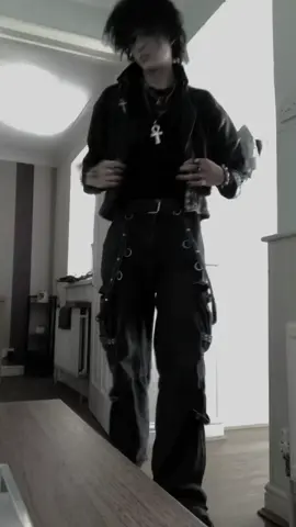 accidentally lookin a little 70s ♱ .˳·˖✶𓆩𓁺𓆪✶˖·˳. ♱  #goth #gothic #gothgoth #gothfashion #gothmakeup #gothstyle #gothmen #gothicstyle #gothoutfit #postpunk #darkwave #gothicrock #gothicmetal #deathrock #dark #vampire #vampires #vampiregoth #romanticgoth #punk #alternativefashion #alternative #alternativestyle #alternativehair #alternativeman #alt #emo #metalhead #punk #metal