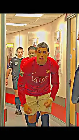 The pose 💀#cristianoronaldo #footballedit #fy #phonk #teeneger #2008ronaldo