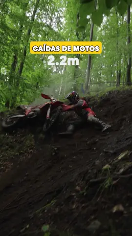 hay veces que pasa 😅 #redbull #tedaaaalas #moto #carrera #downhill #race #racing #bike 