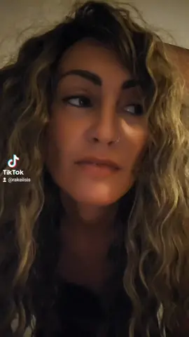 Viernes!!#noche #viernes #mode #buenasnoches #boom #cute #shakira #superacion #rizosperfectos #parati #negro #tatoogirl #vida #sonrie #agostodump 